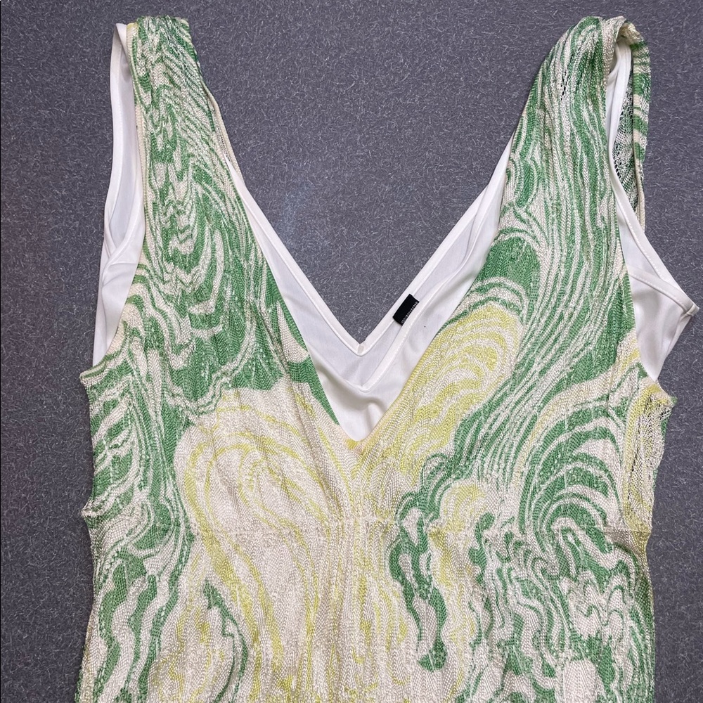 Laundry by Shelley Segal knit sleeveless dress with deep V front and back - Picture 5 of 7